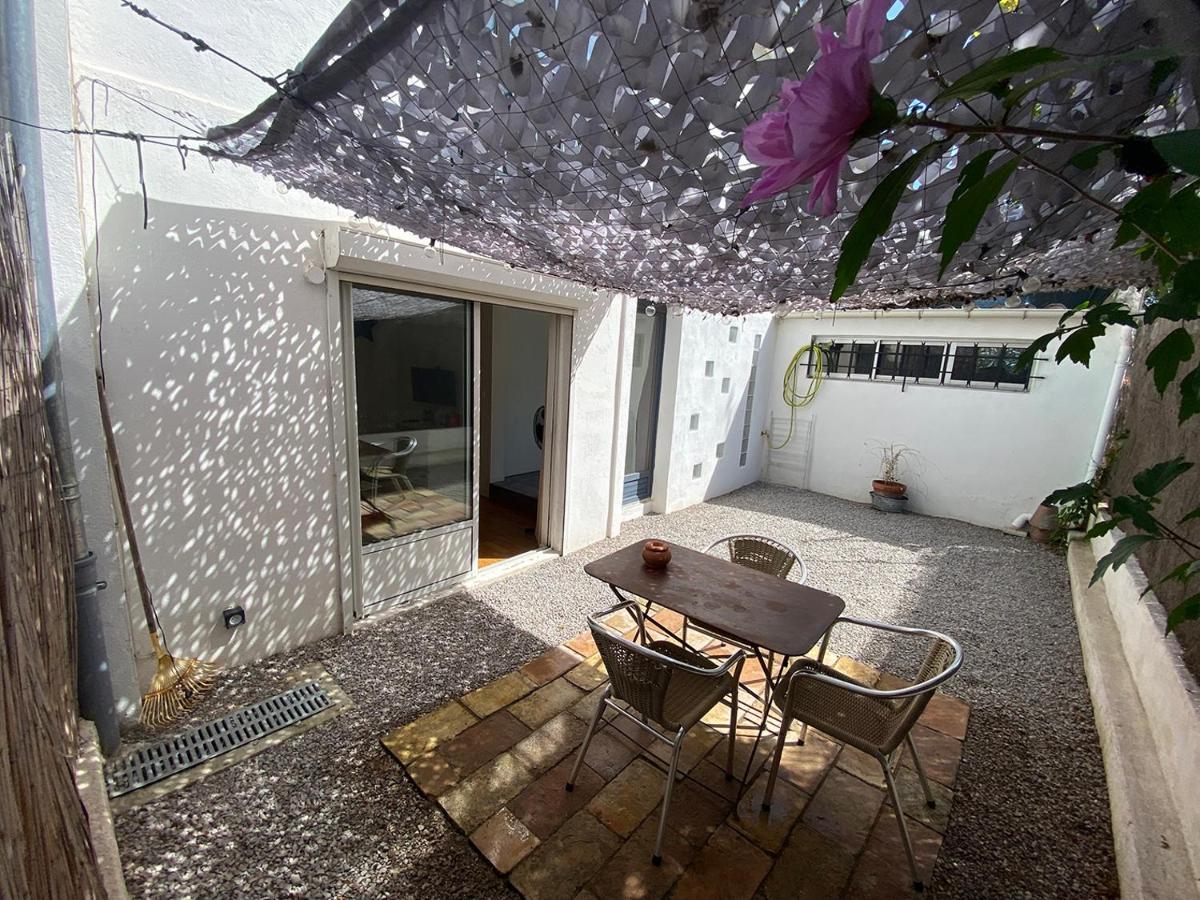 Grand Studio De 38M2 Et Cour Independante De 25M2 Dont Wifi Et Netflix Apartment Montpellier Exterior photo